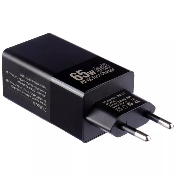 شارژر 65 وات تسکو مدل TTC 67 GaN همراه با کابل